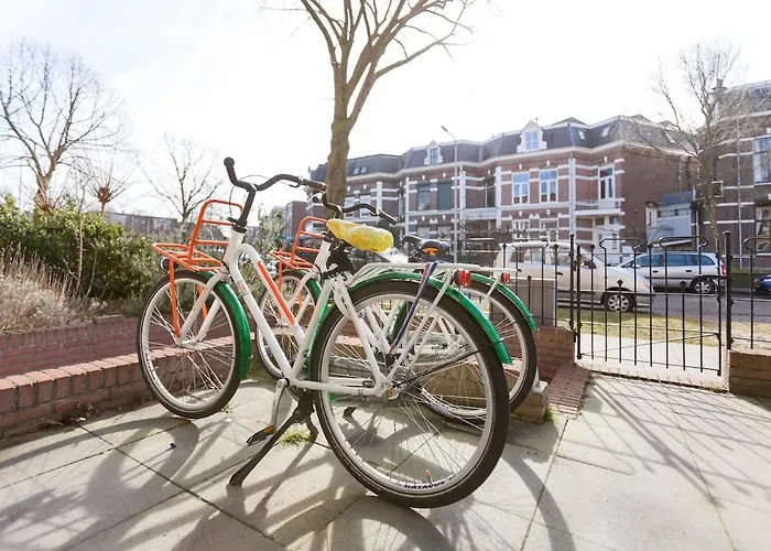 Independent Basement Apartamento *